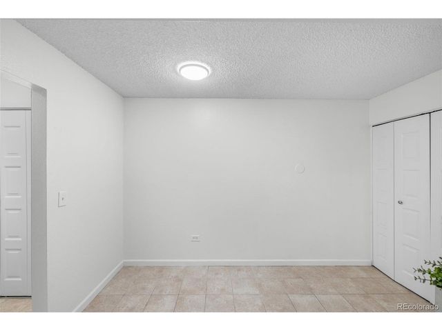 4565 S Lowell Blvd D, Denver, CO 80236