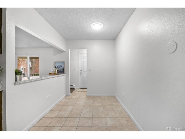 4565 S Lowell Blvd D, Denver, CO 80236