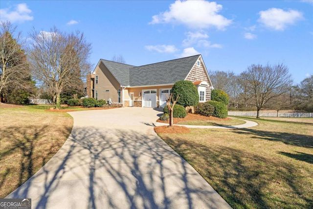 220 McKenzie Bridge Road, Carrollton, GA 30116
