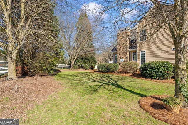 220 McKenzie Bridge Road, Carrollton, GA 30116