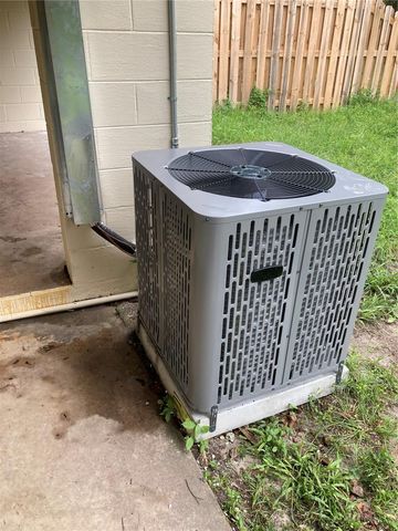 5221 N RONALD REAGAN BOULEVARD, Sanford, FL 32773