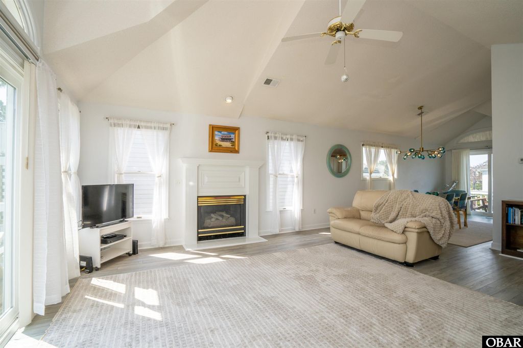 Image 22 of property listing at 5303 W Captains Way, Nags Head, NC 27959