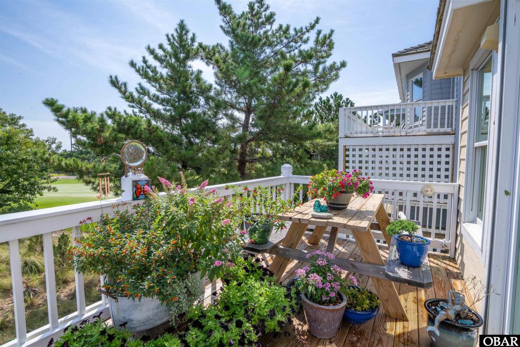 Image 24 of property listing at 5303 W Captains Way, Nags Head, NC 27959