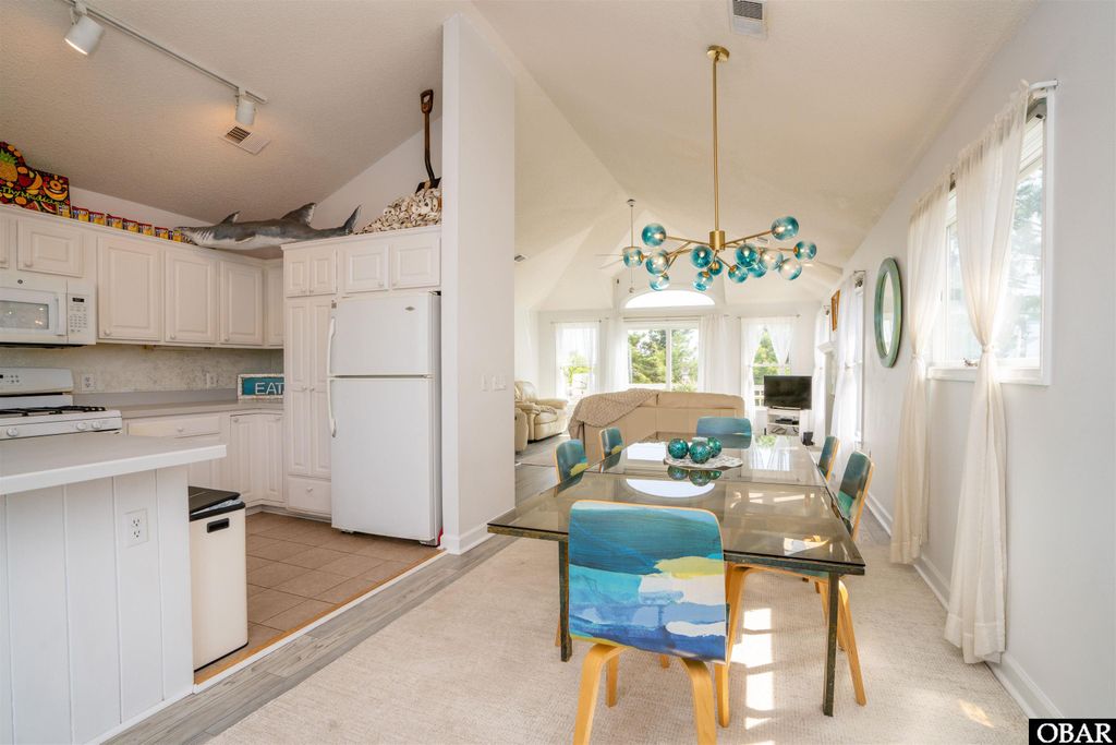 Image 27 of property listing at 5303 W Captains Way, Nags Head, NC 27959