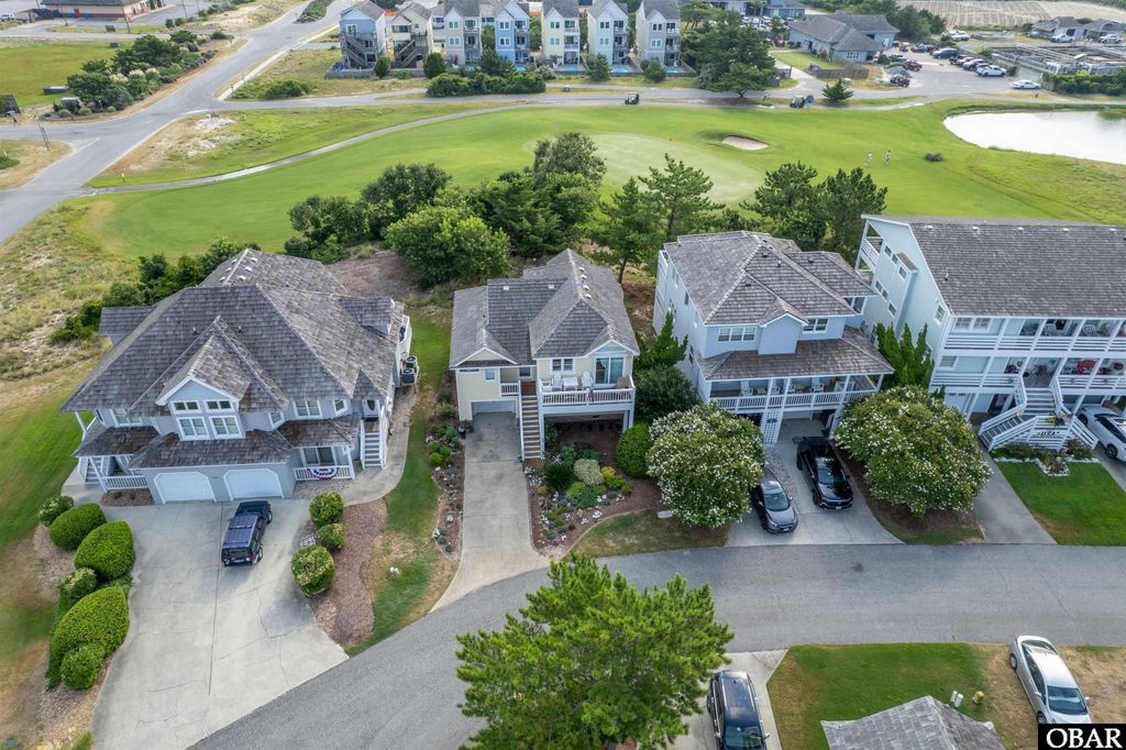 Image 9 of property listing at 5303 W Captains Way, Nags Head, NC 27959