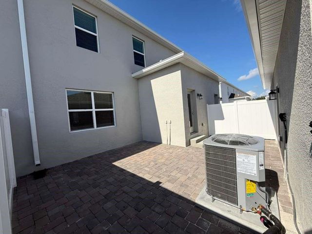 2396 RIDER RAIN LANE, Apopka, FL 32703