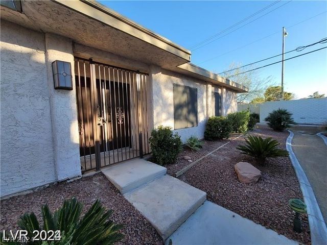 2459 Domingo Street, Las Vegas, NV 89121