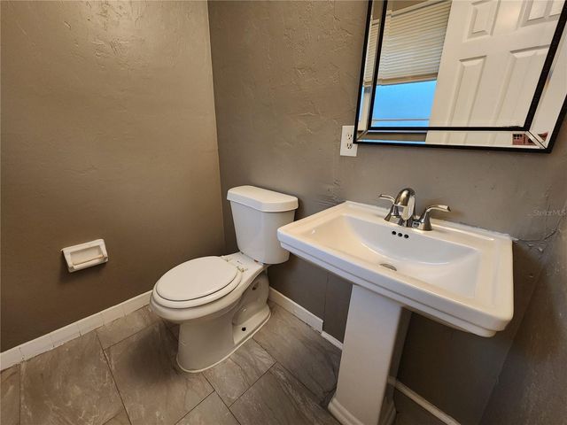 17184 NW 240TH TERRACE, High Springs, FL 32643