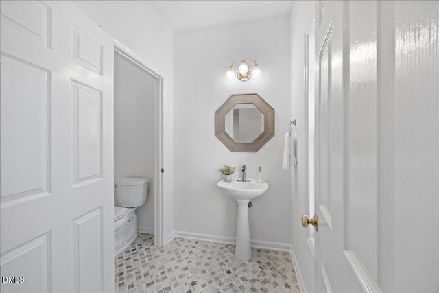 10008 Duval Street, Raleigh, NC 27614