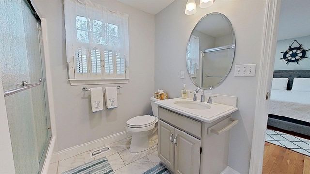 30 Elliott Rd, Barnstable, MA 02632