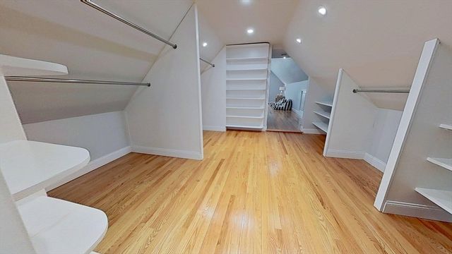 30 Elliott Rd, Barnstable, MA 02632