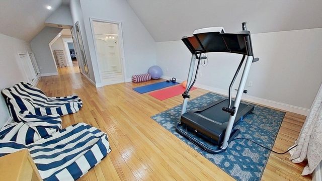 30 Elliott Rd, Barnstable, MA 02632
