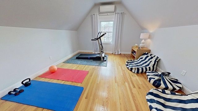 30 Elliott Rd, Barnstable, MA 02632