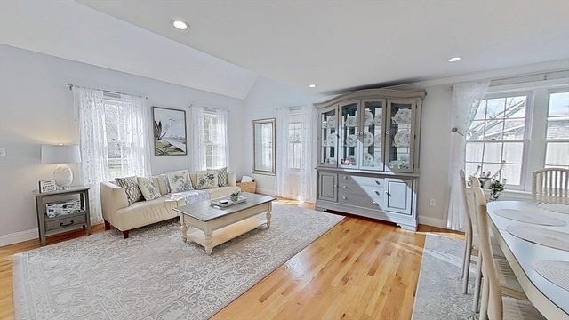 30 Elliott Rd, Barnstable, MA 02632