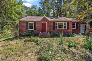 1412 Taylor Rd, Knoxville, TN 37920