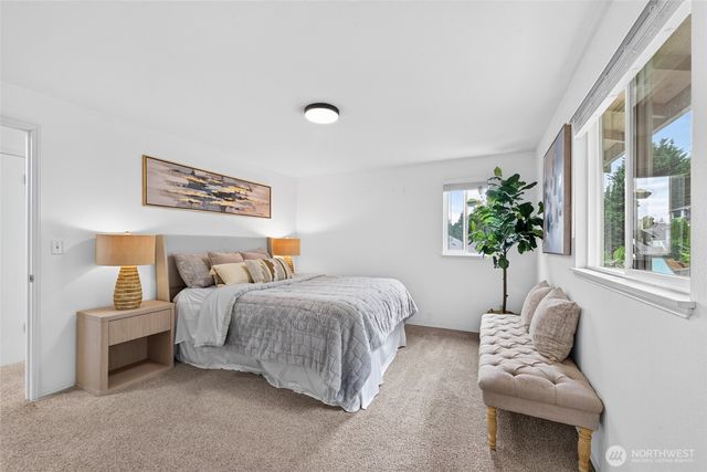 12419 93rd Avenue NE, Kirkland, WA 98034