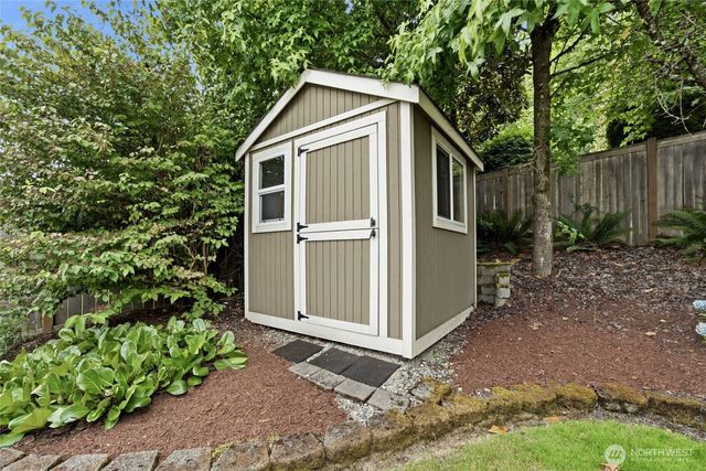 12419 93rd Avenue NE, Kirkland, WA 98034