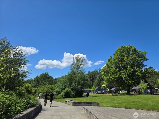 12419 93rd Avenue NE, Kirkland, WA 98034