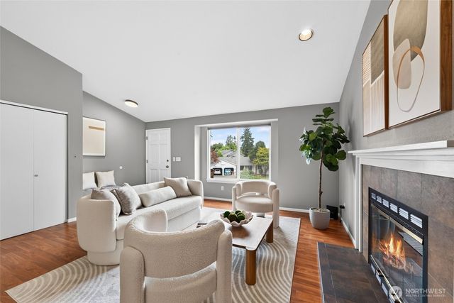 12419 93rd Avenue NE, Kirkland, WA 98034