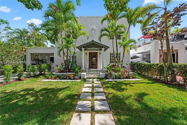 178 NE 45th St, Miami, FL 33137