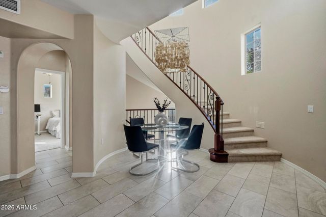 3935 E ROUGH RIDER Road 1112, Phoenix, AZ 85050