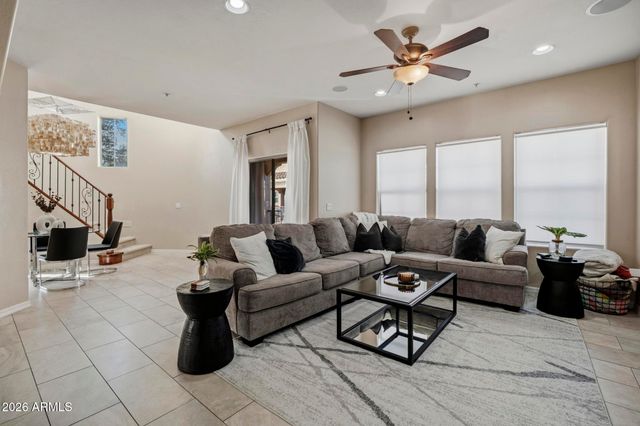 3935 E ROUGH RIDER Road 1112, Phoenix, AZ 85050