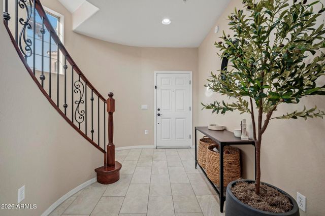 3935 E ROUGH RIDER Road 1112, Phoenix, AZ 85050