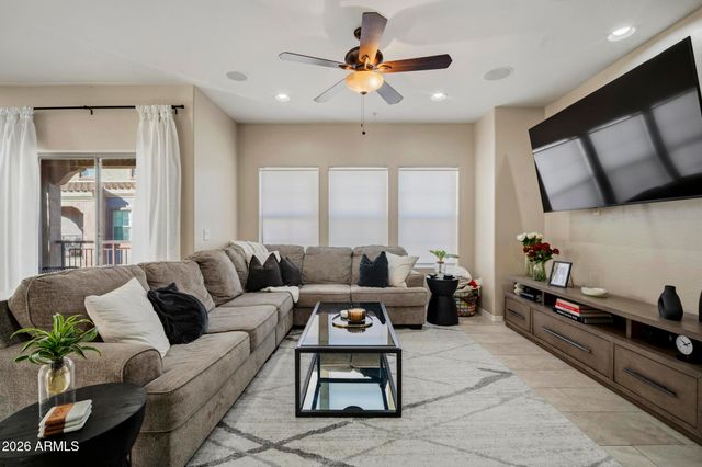 3935 E ROUGH RIDER Road 1112, Phoenix, AZ 85050