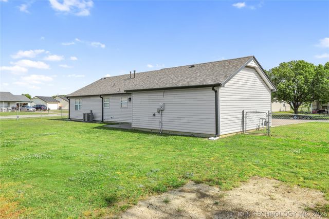 2 Bullette Street, Chelsea, OK 74016
