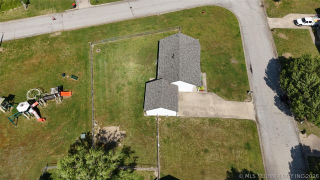 2 Bullette Street, Chelsea, OK 74016