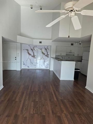 12118 Saint Andrews Pl 304, Miramar, FL 33025