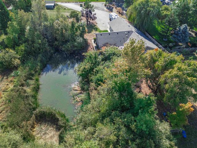 1873 Dellwood Drive, Grants Pass, OR 97526