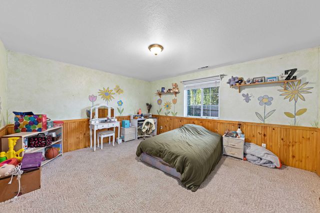 1873 Dellwood Drive, Grants Pass, OR 97526