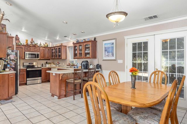 1873 Dellwood Drive, Grants Pass, OR 97526