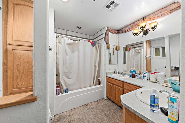 1873 Dellwood Drive, Grants Pass, OR 97526