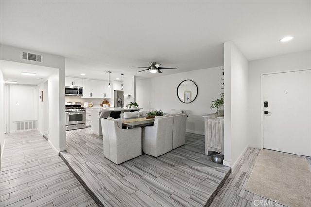 2501 S El Camino Real 309, San Clemente, CA 92672