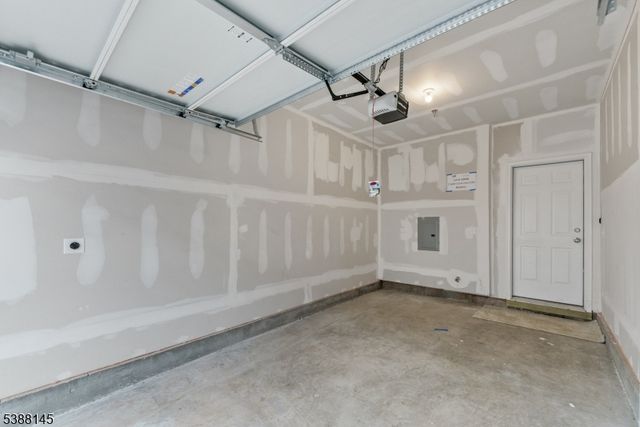 4 Sadie Cir 4103, Union Twp., NJ 07083