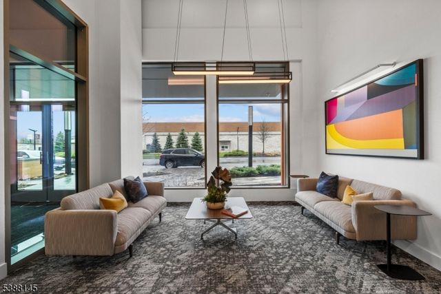 4 Sadie Cir 4103, Union Twp., NJ 07083