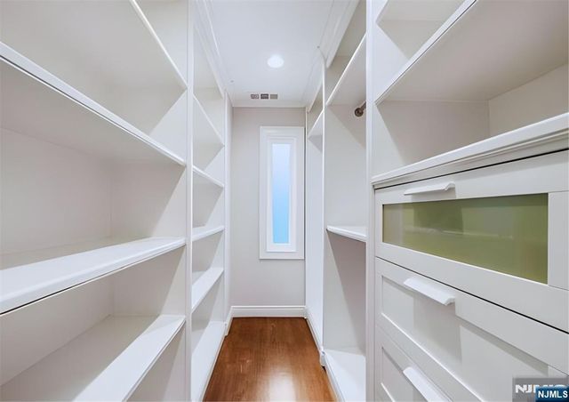 3 Cameron Road, Tenafly, NJ 07670