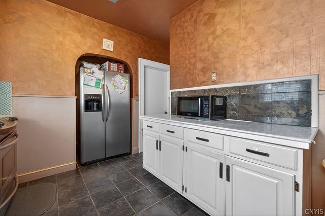 800 North Mcbride Street, Syracuse, NY 13203