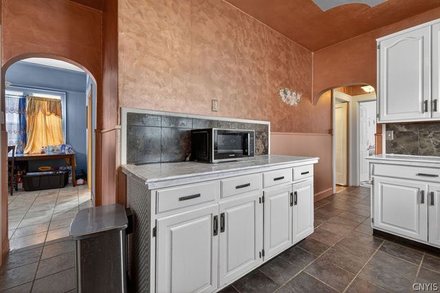 800 North Mcbride Street, Syracuse, NY 13203