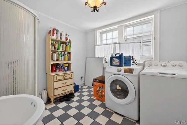 800 North Mcbride Street, Syracuse, NY 13203