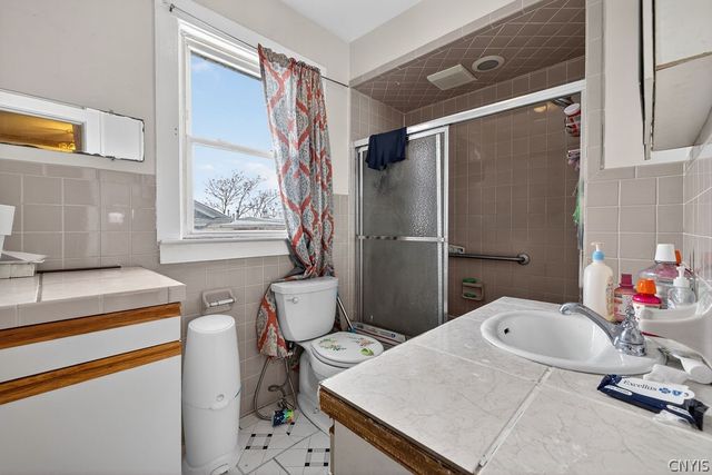 800 North Mcbride Street, Syracuse, NY 13203