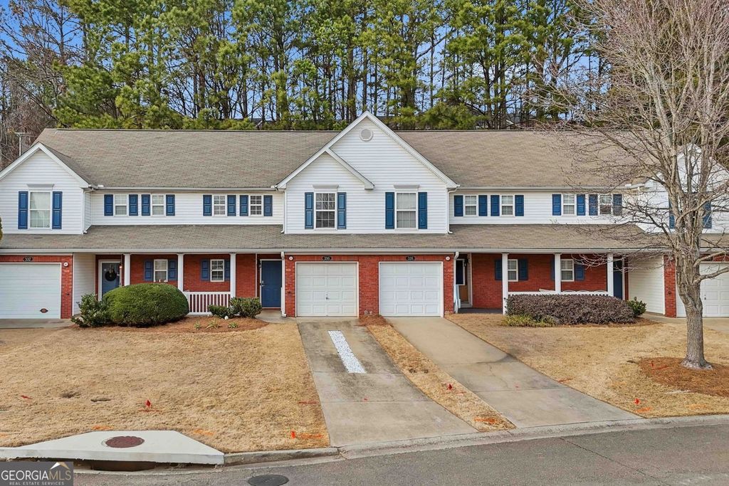 330 Cottonwood Creek Circle, Canton, GA 30114