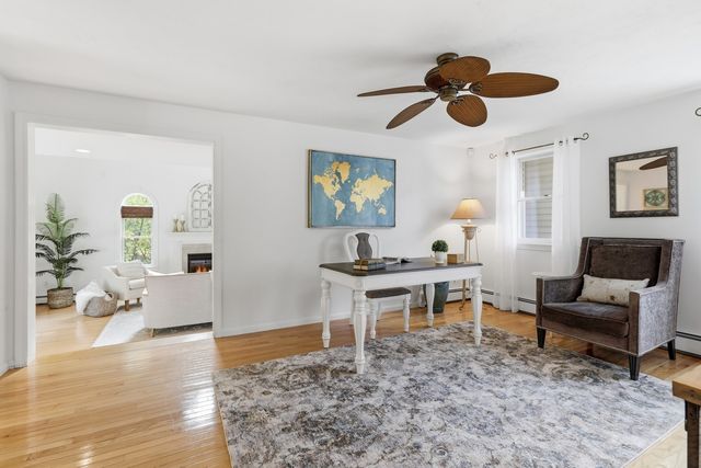 14 Dunvegan Dr, Merrimac, MA 01860