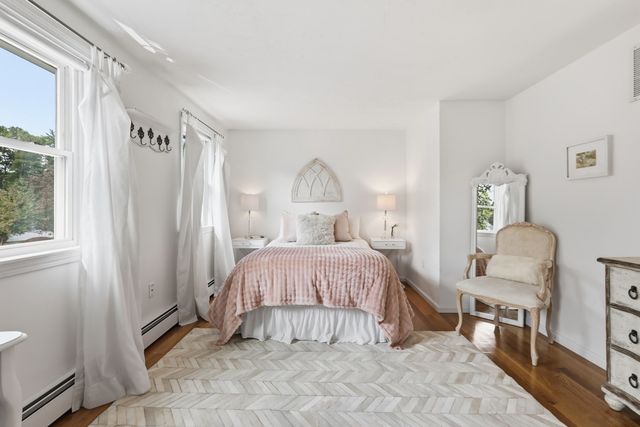 14 Dunvegan Dr, Merrimac, MA 01860