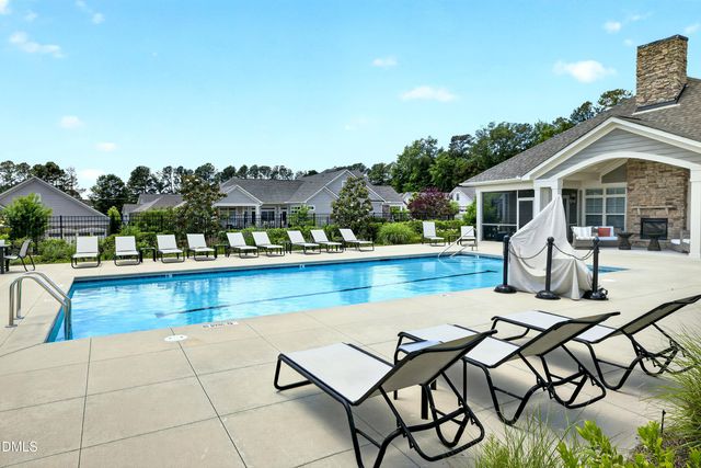 1512 Fountainview Drive, Wake Forest, NC 27587