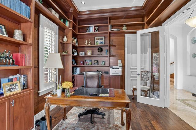 33 SE Olive Way, Boca Raton, FL 33432