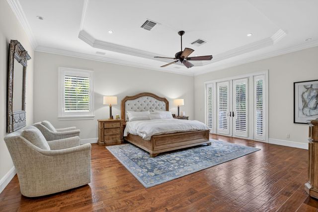 33 SE Olive Way, Boca Raton, FL 33432