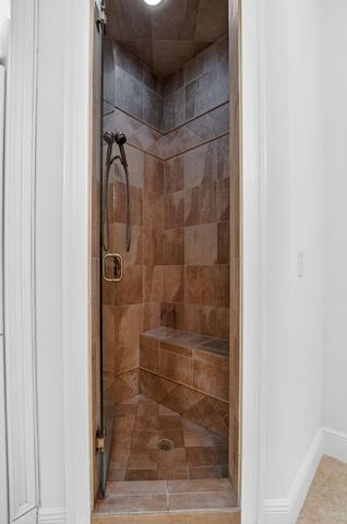 33 SE Olive Way, Boca Raton, FL 33432